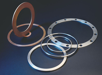 Flat metal gasket/metal O-ring